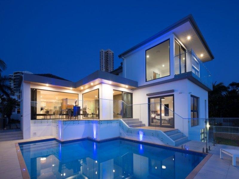 12 NEPTUNE COURT, SURFERS PARADISE, 4217 12 NEPTUNE COURT, SURFERS PARADISE, 4217