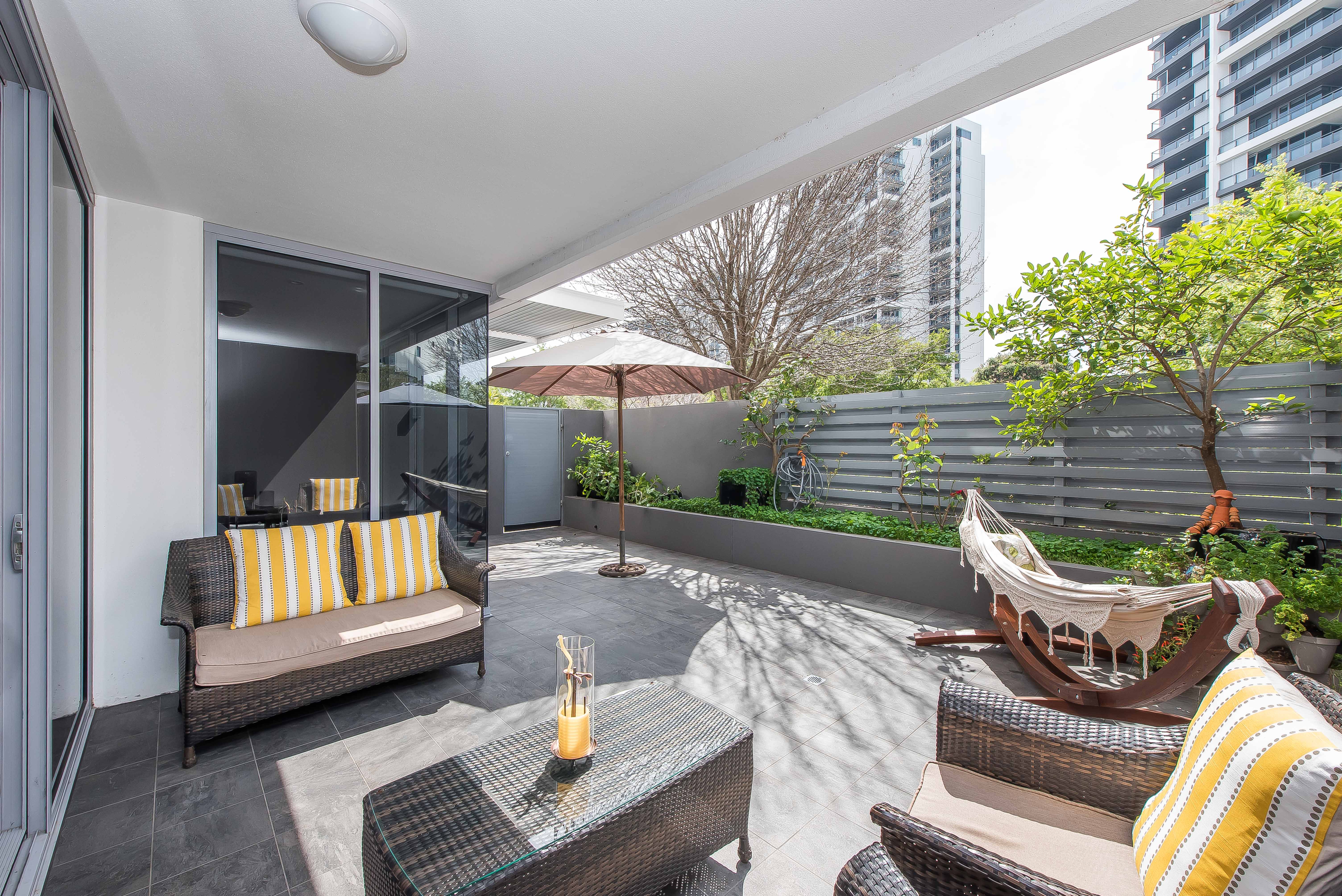16/23 BOW RIVER, BURSWOOD, 6100
