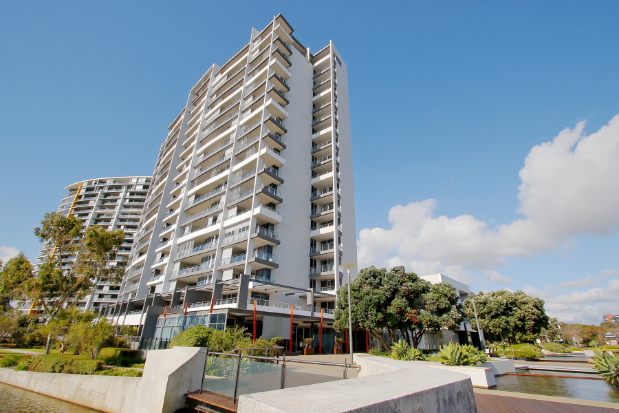 1101/30 THE CIRCUS, BURSWOOD, 6100