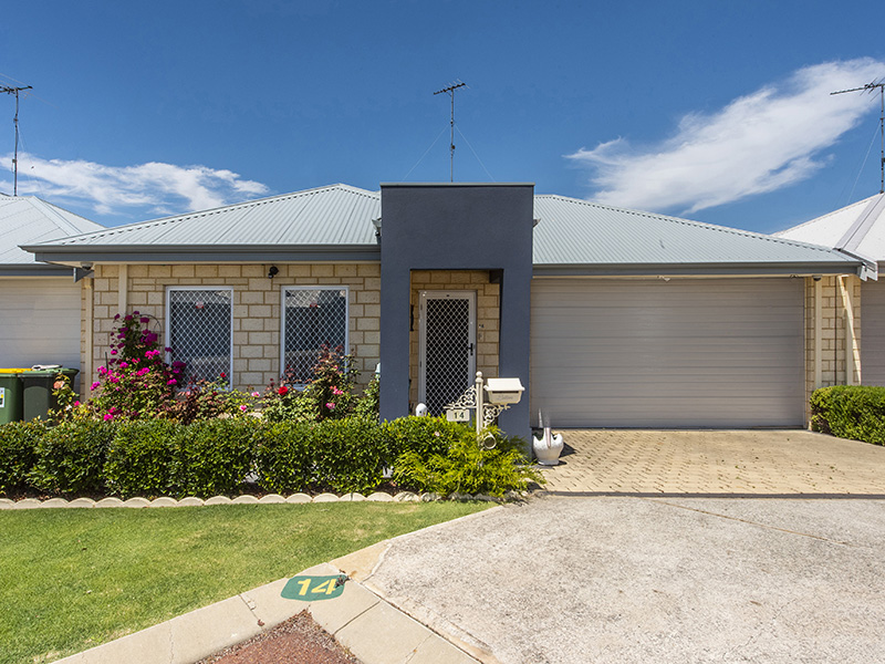 21 SOUTHMEAD GREEN, ERSKINE, 6210
