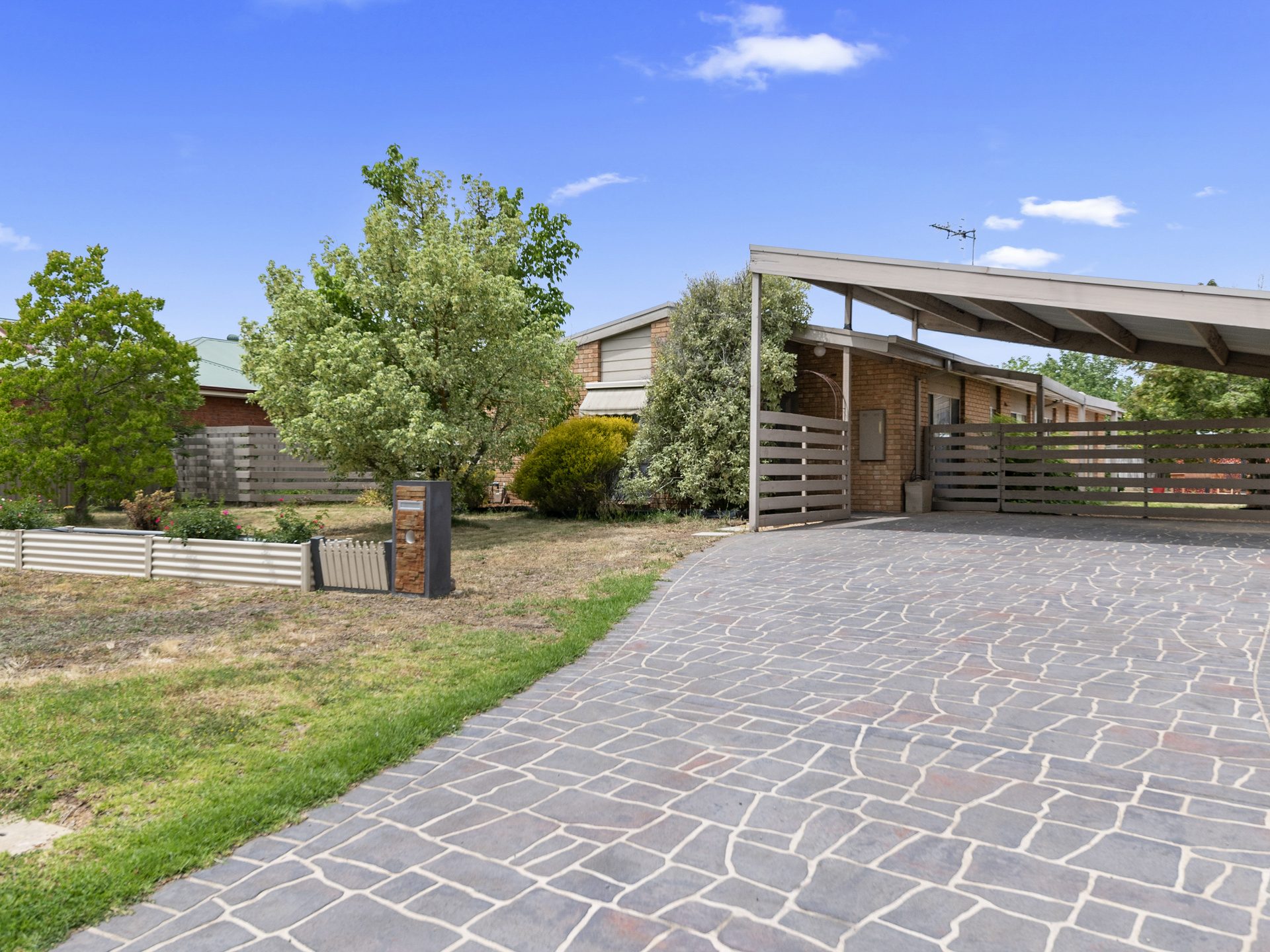 14 KURRAJONG COURT, BENALLA, 3672