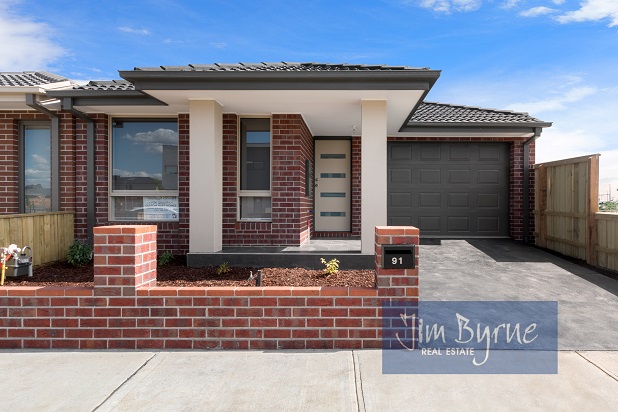 91 HENRY STREET, PAKENHAM, 3810