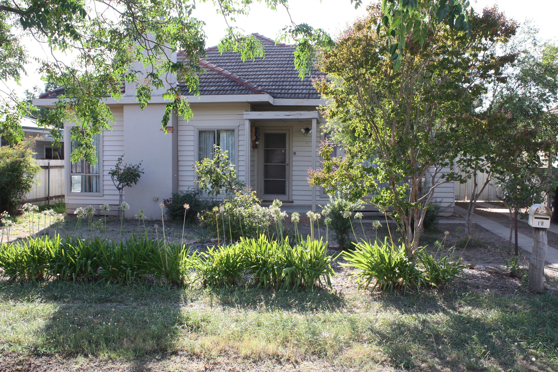 11 TOMKINS PARADE, BENALLA, 3672