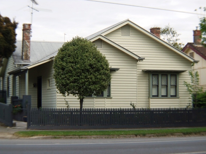 301 DRUMMOND STREET NTH, BALLARAT, 3350