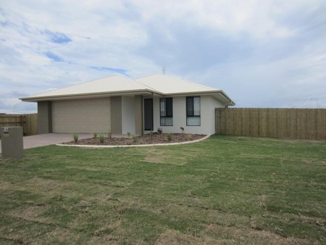 27 EPPING WAY, MOUNT LOW, 4818