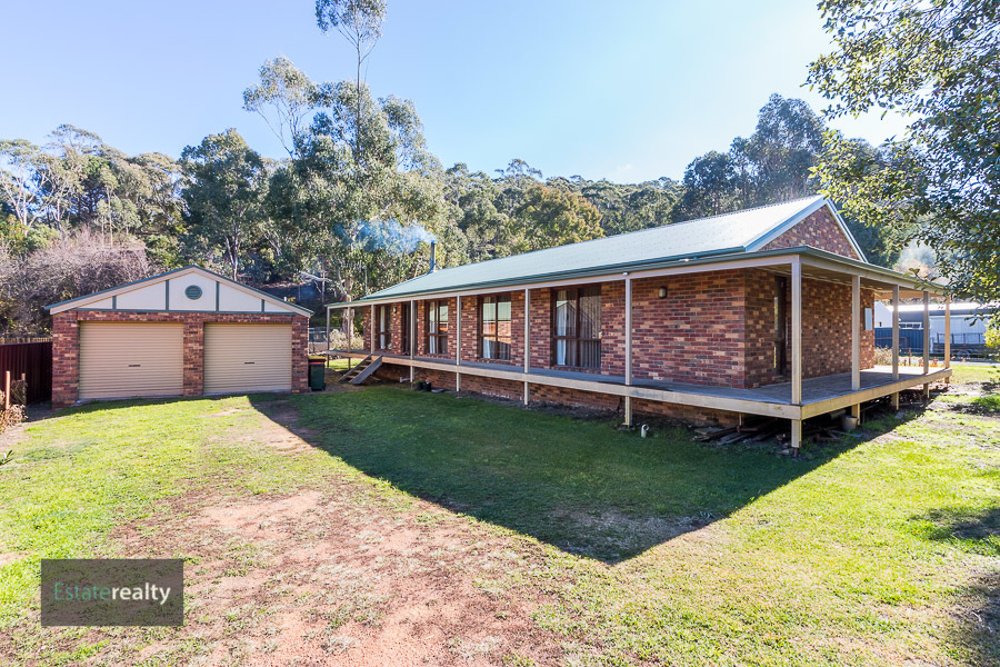 83 FOXLOW STREET, CAPTAINS FLAT, 2623