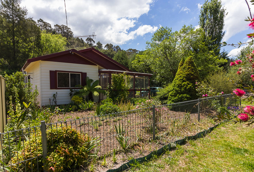 167 FOXLOW STREET, CAPTAINS FLAT, 2623