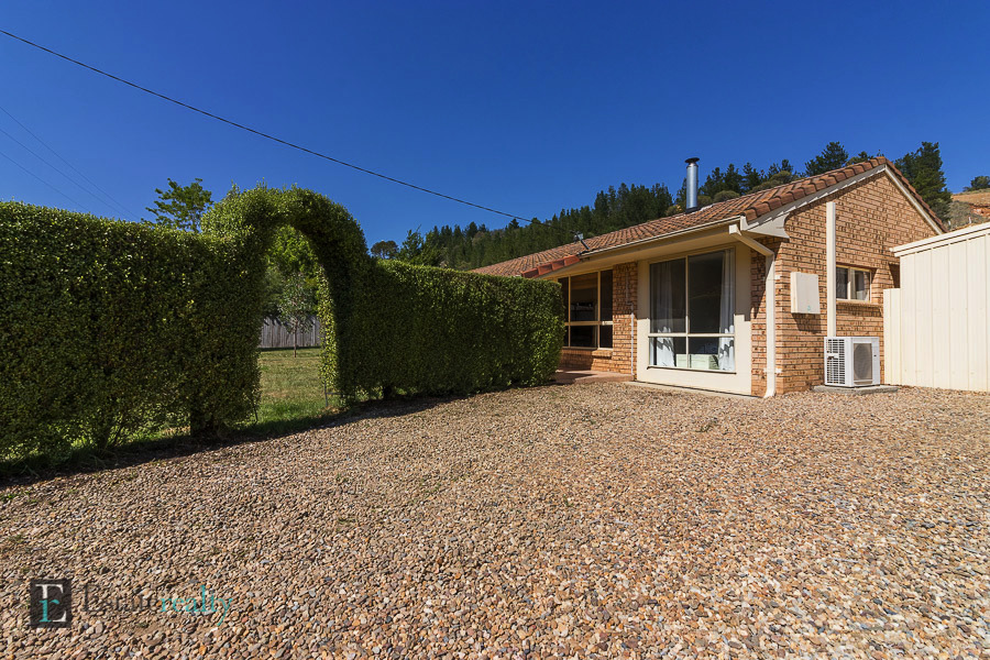 45 FOXLOW STREET, CAPTAINS FLAT, 2623