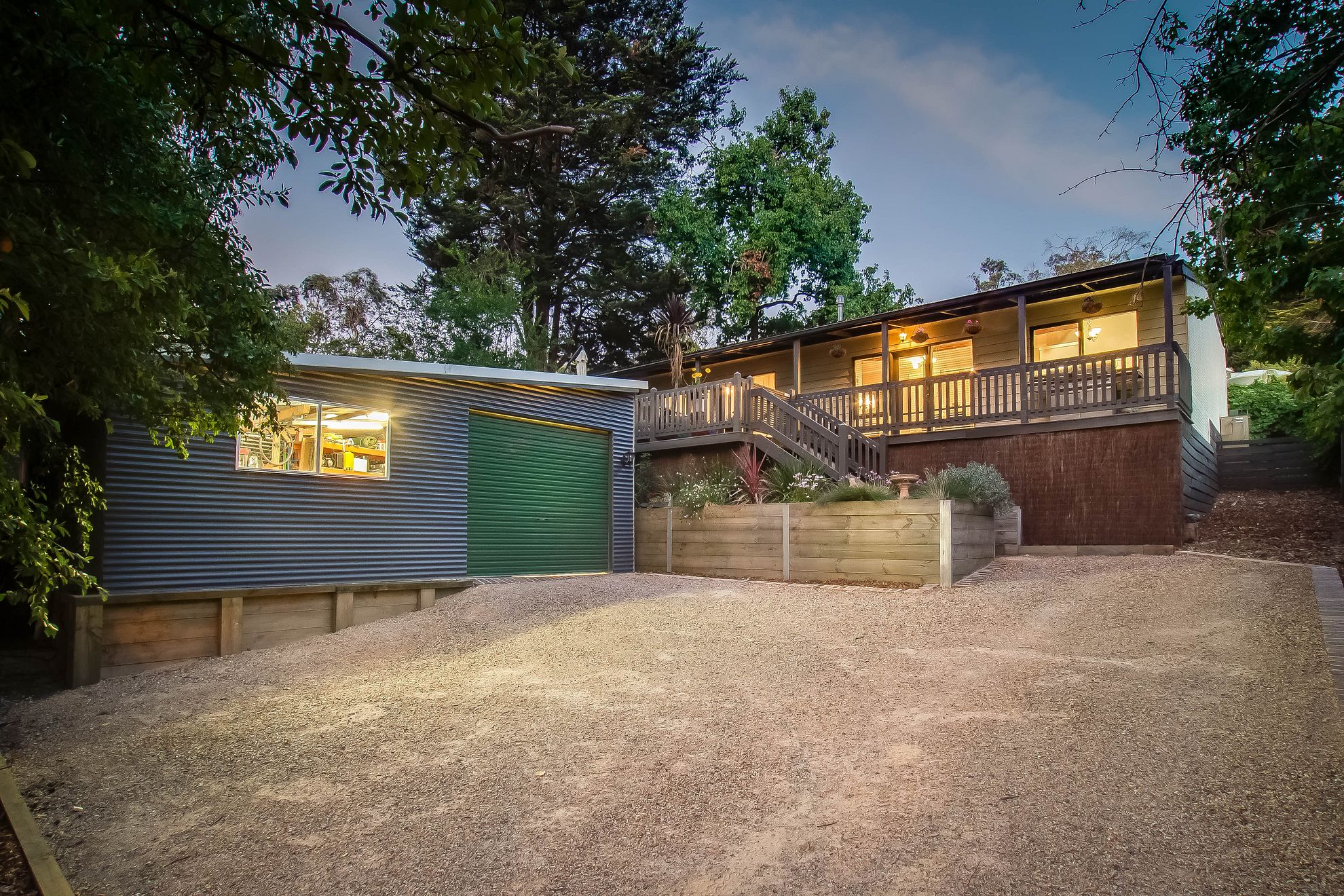 240 SWANSEA ROAD, MOUNT EVELYN, 3796