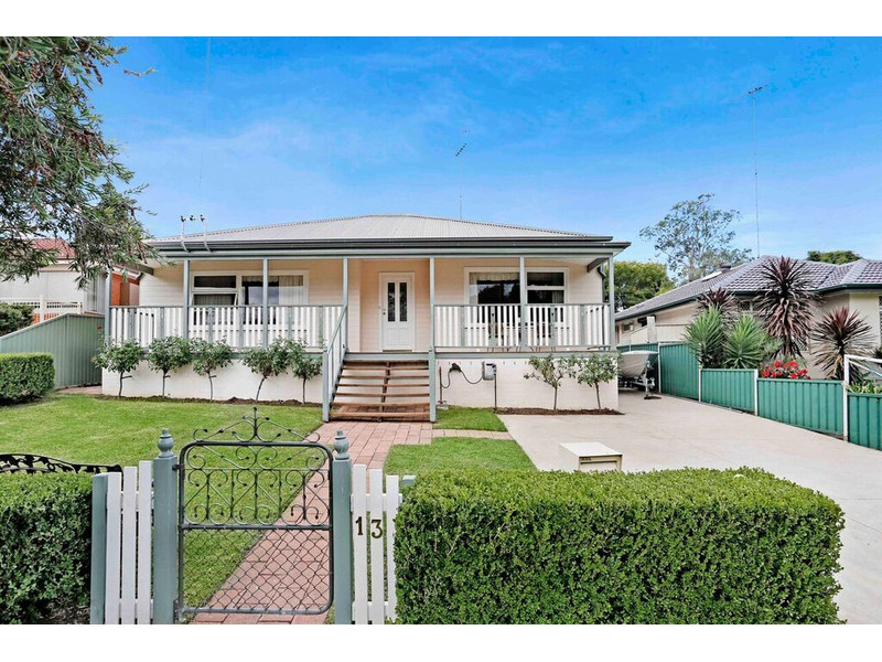 13 ENGESTA AVENUE, CAMDEN, 2570
