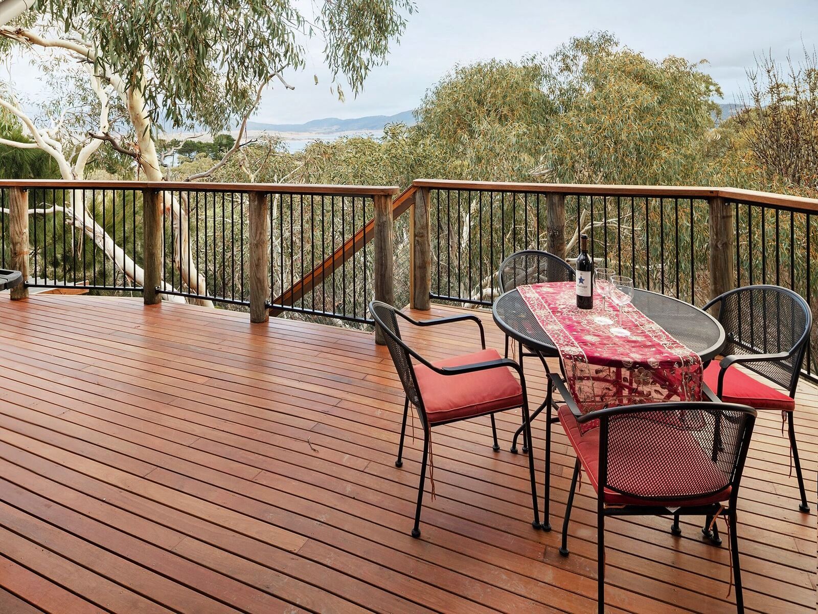 30 CANDLEBARK CCT, JINDABYNE, 2627