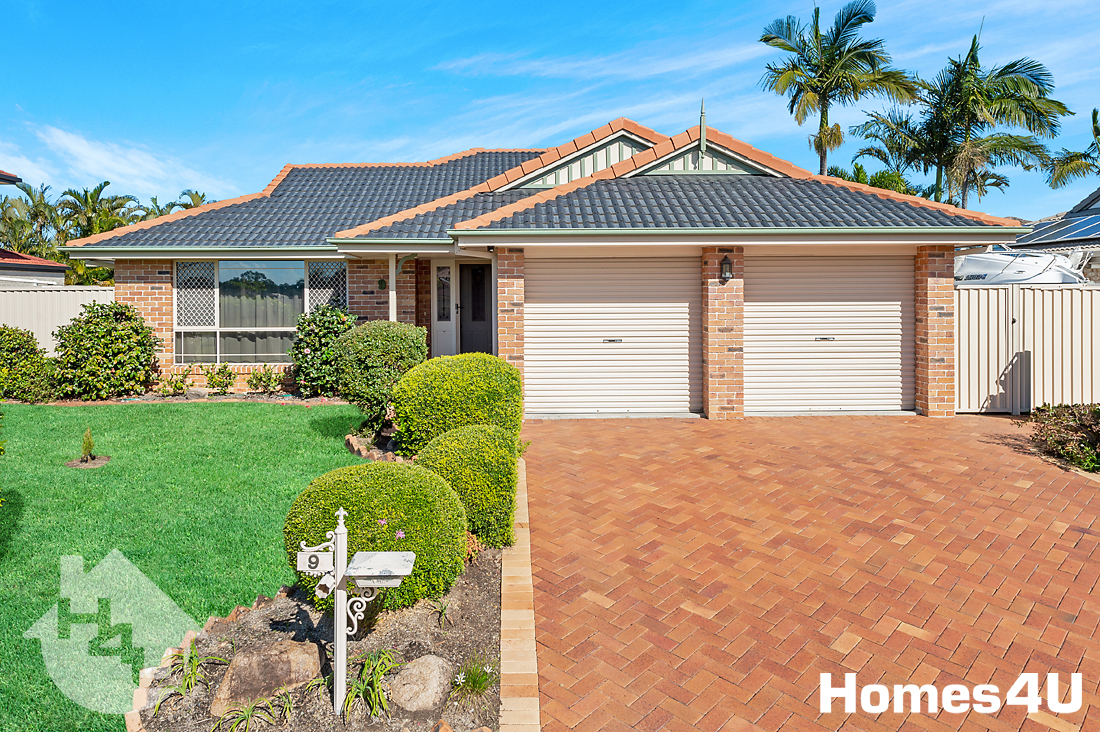 9 PARKWAY ST, ROTHWELL, 4022