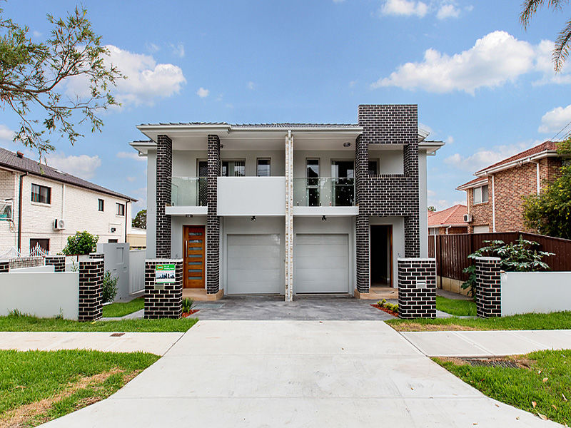 135 MIMOSA ROAD, GREENACRE, 2190