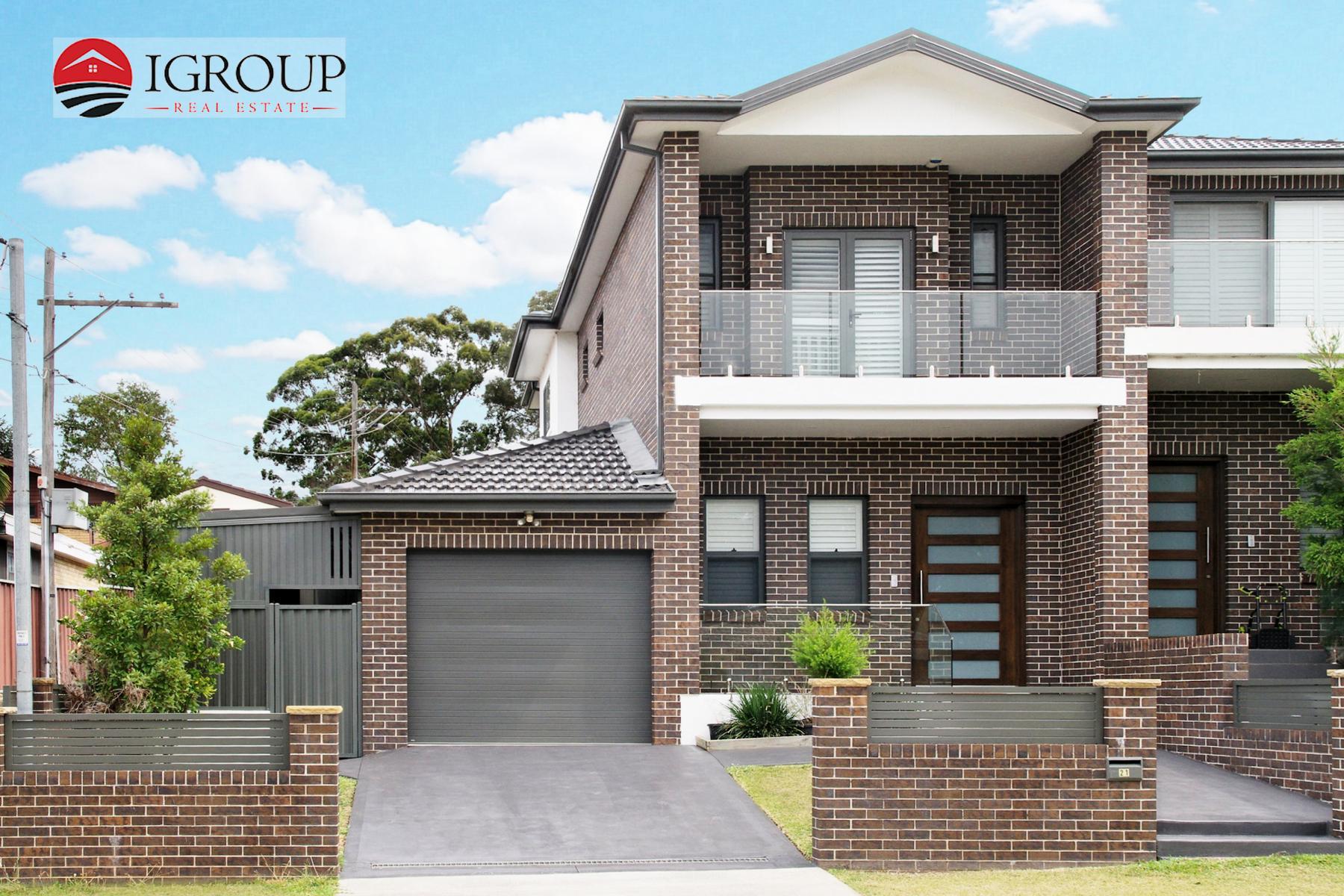 21 TALINGA AVE, GEORGES HALL, 2198