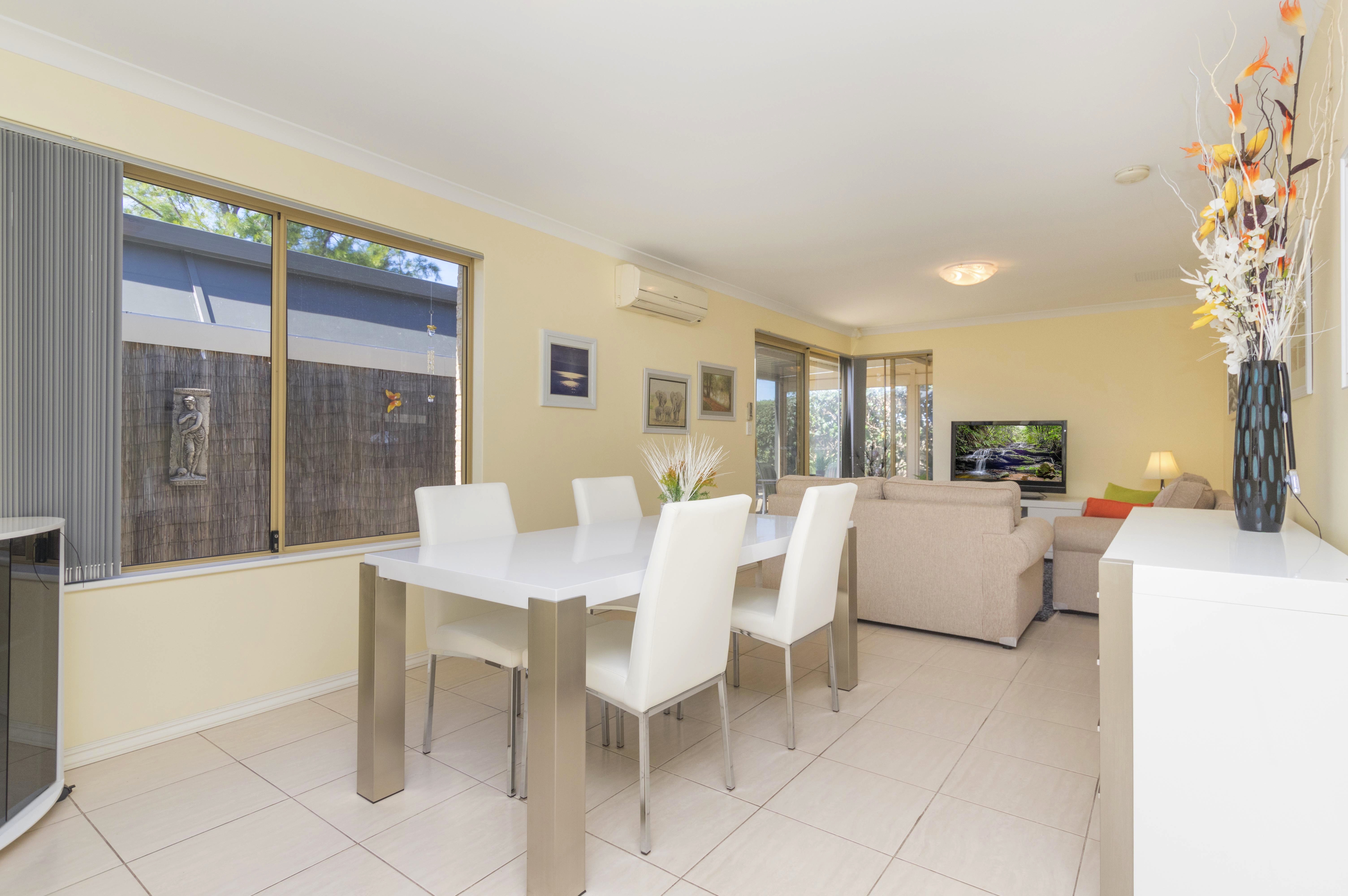 UNIT 2/192 KINROSS DR, KINROSS, 6028