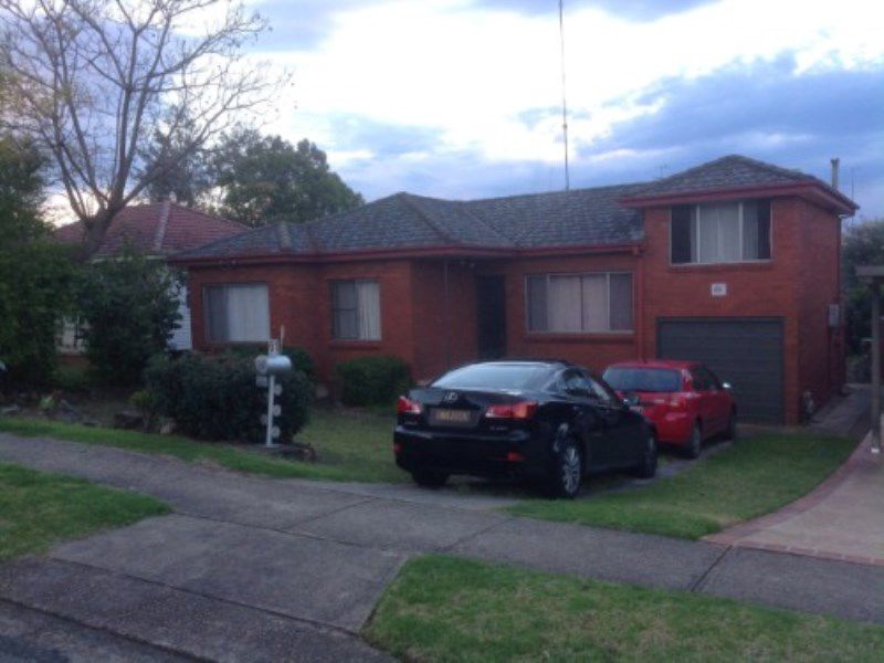 61 MONFARVILLE STREET, ST MARYS, 2760