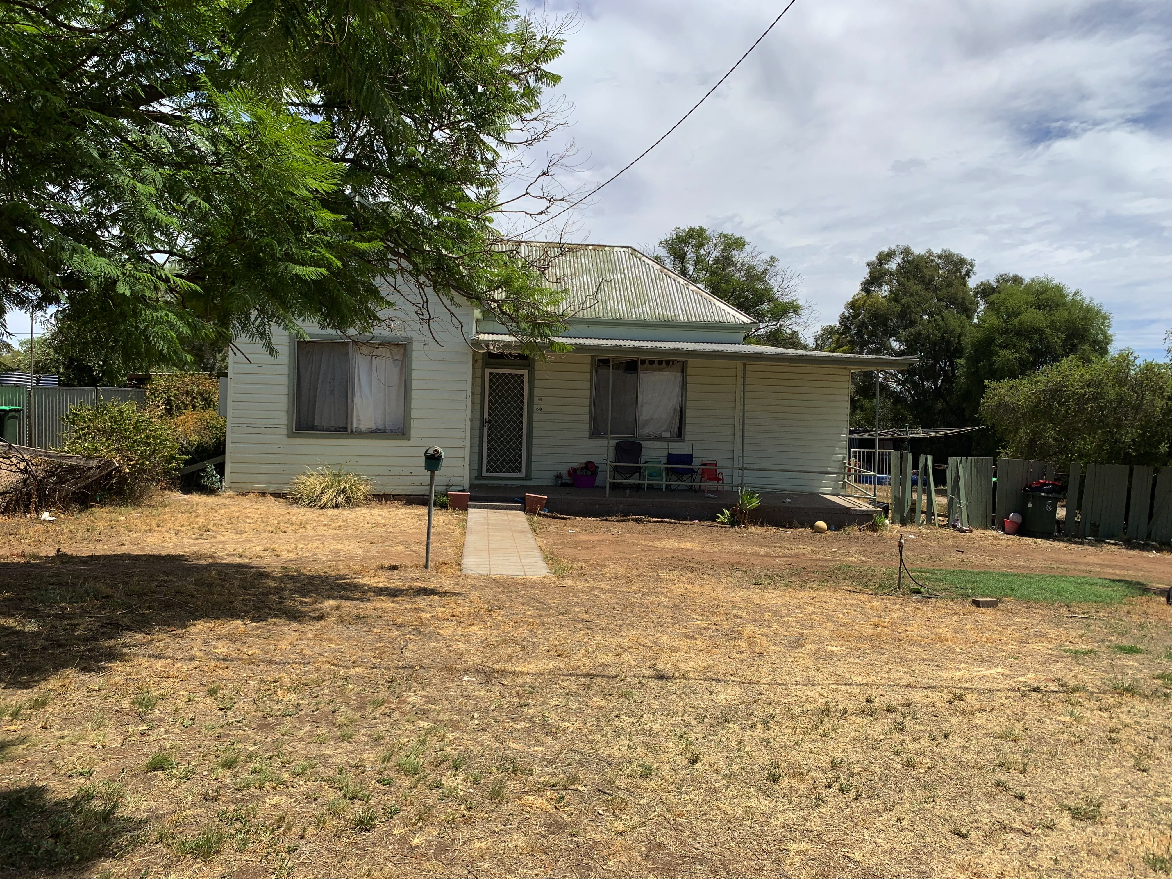 58 OSRIC ST, GUNNEDAH, 2380