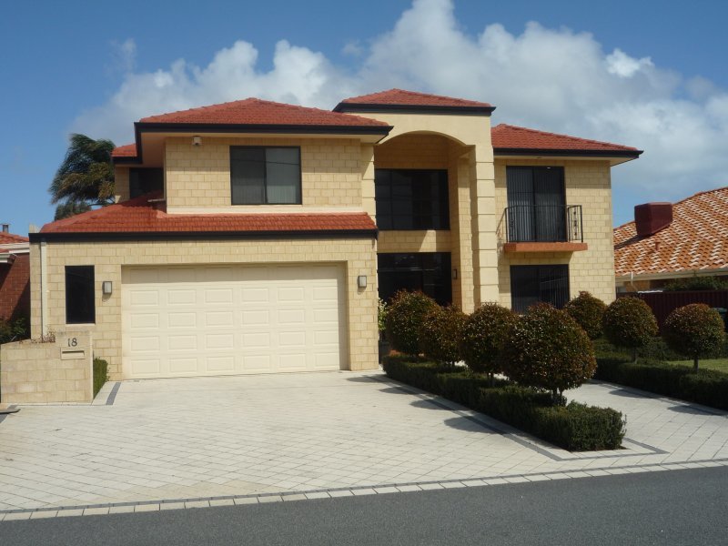 18 NEWCOMEN ROAD, STIRLING, 6021