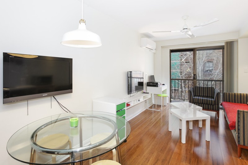 313 HARRIS STREET, PYRMONT, 2009
