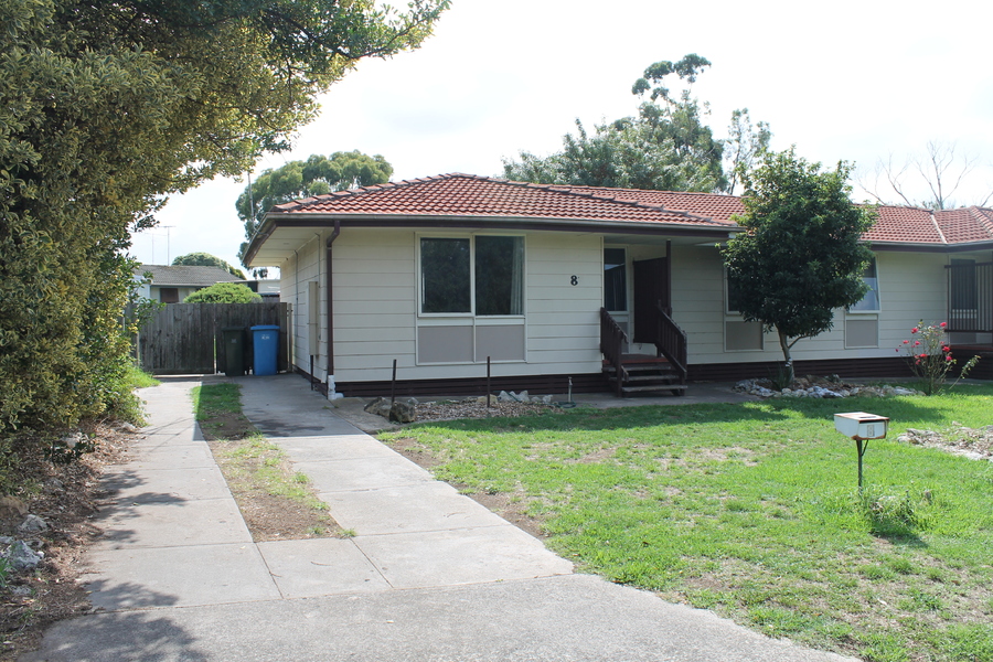 8 JARRAH STREET, MOUNT GAMBIER, 5290