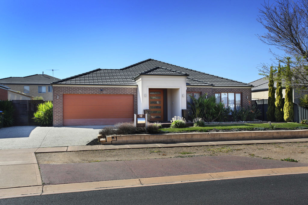 12 MONCRIEFF PDE, POINT COOK, 3030 12 MONCRIEFF PDE, POINT COOK, 3030