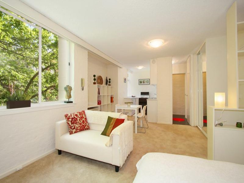 15/14 TIVOLI RD, SOUTH YARRA, 3141