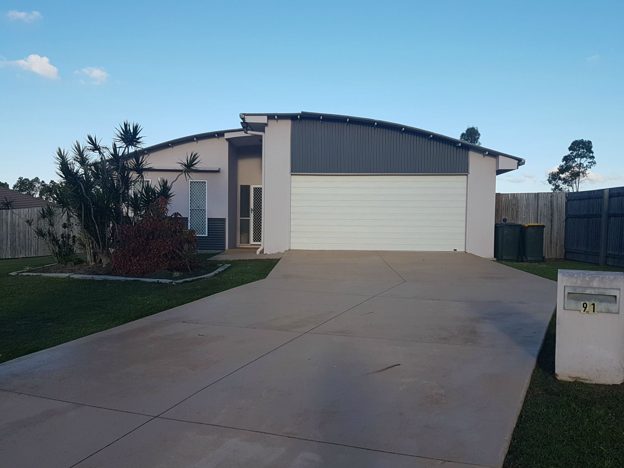 91 TULIPWOOD DRIVE, TINANA, 4650