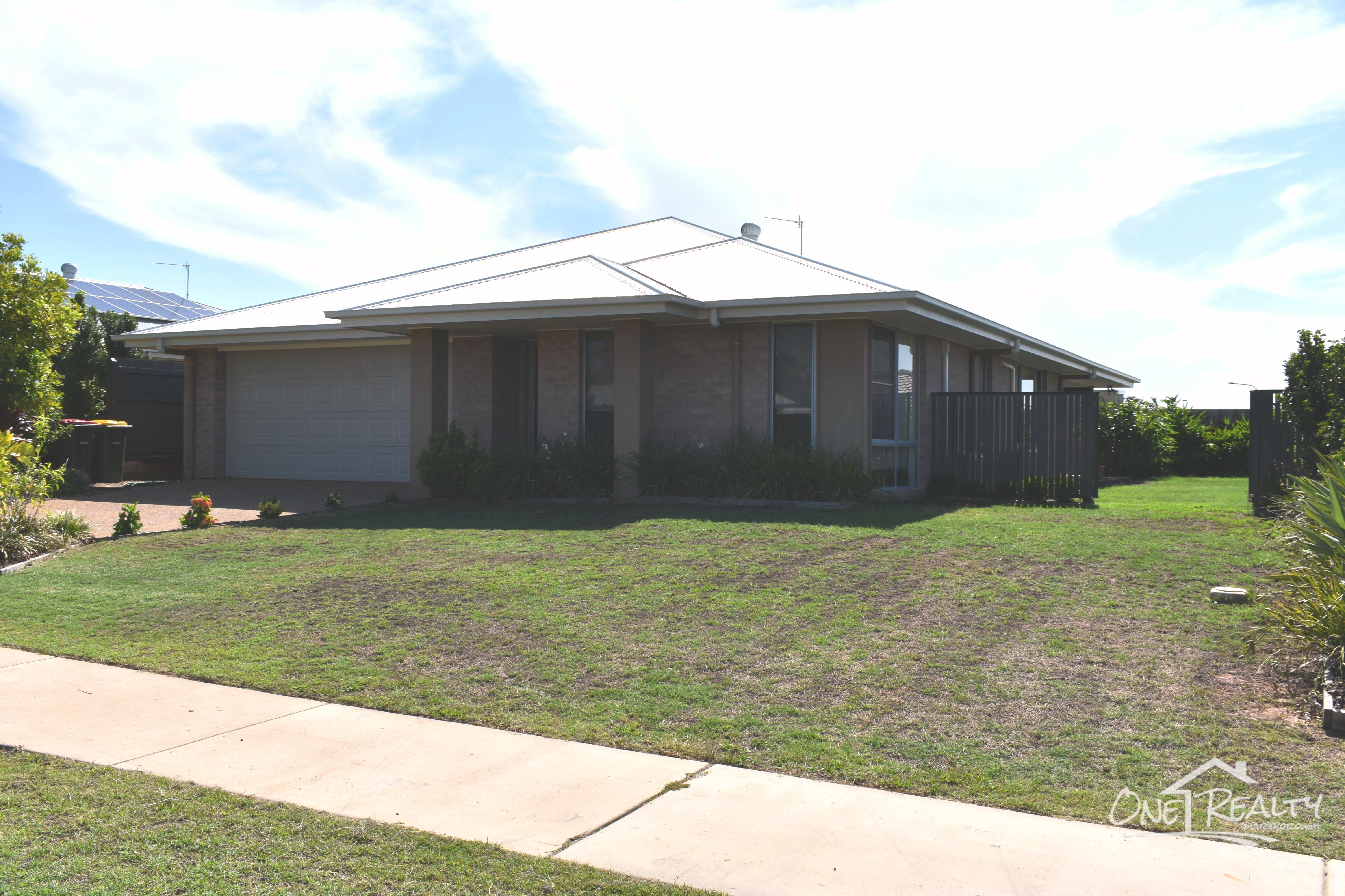 10 POOLE RD, URRAWEEN, 4655