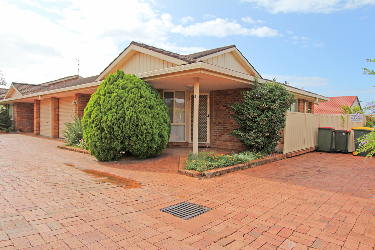 UNIT 1/7 PARK ST, PORT MACQUARIE, 2444