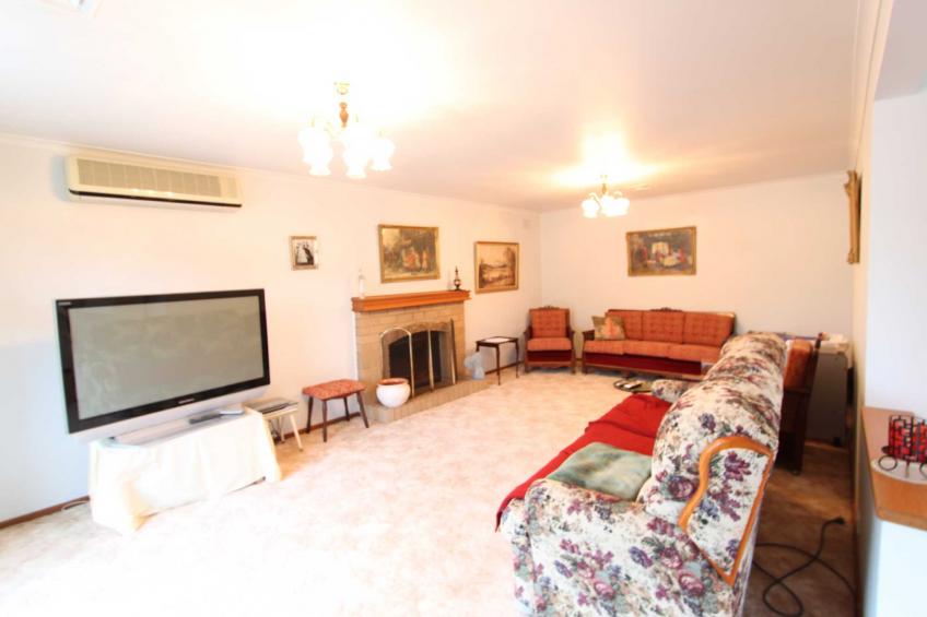 7 CURLEW POINT DRIVE, PATTERSON LAKES, 3197
