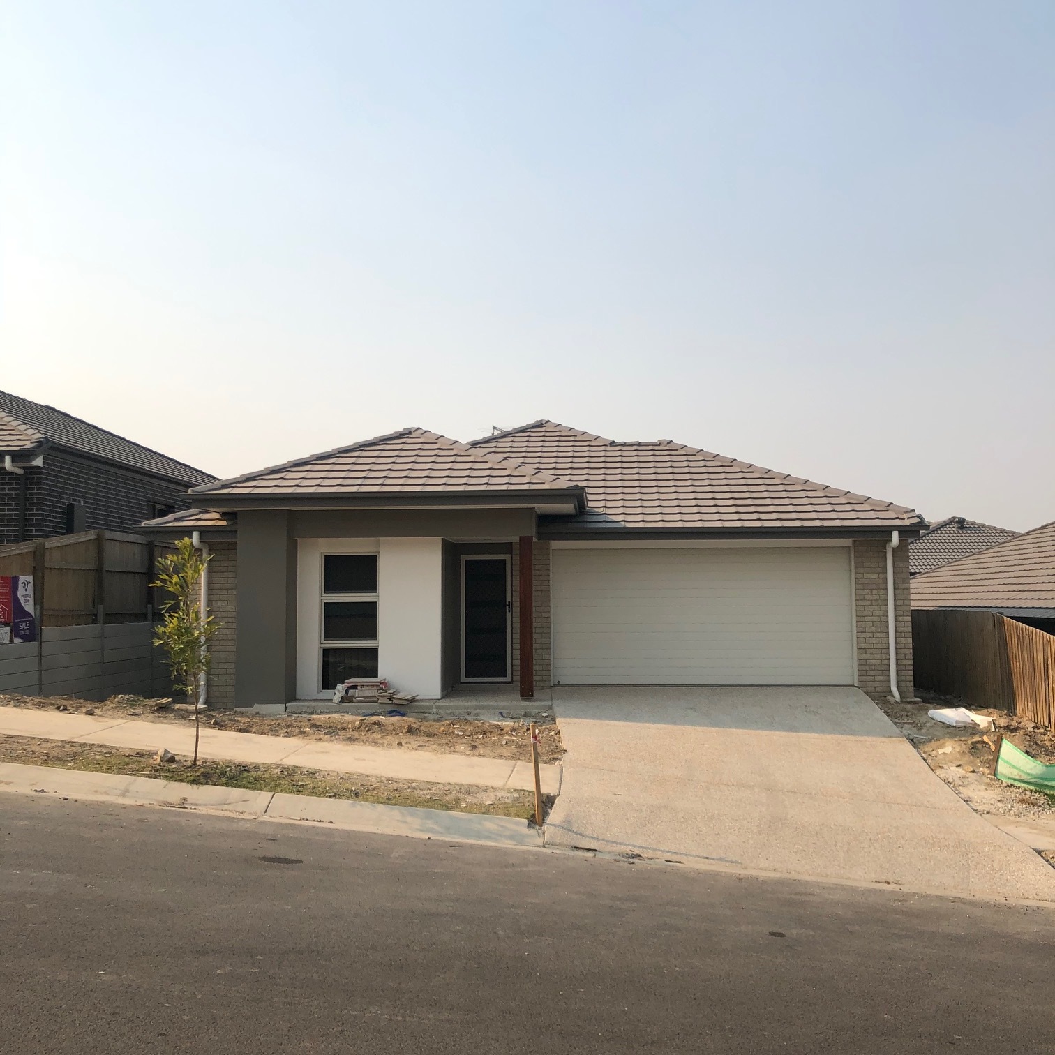 78 ABERDEEN CIRCUIT, SPRING MOUNTAIN, 4300