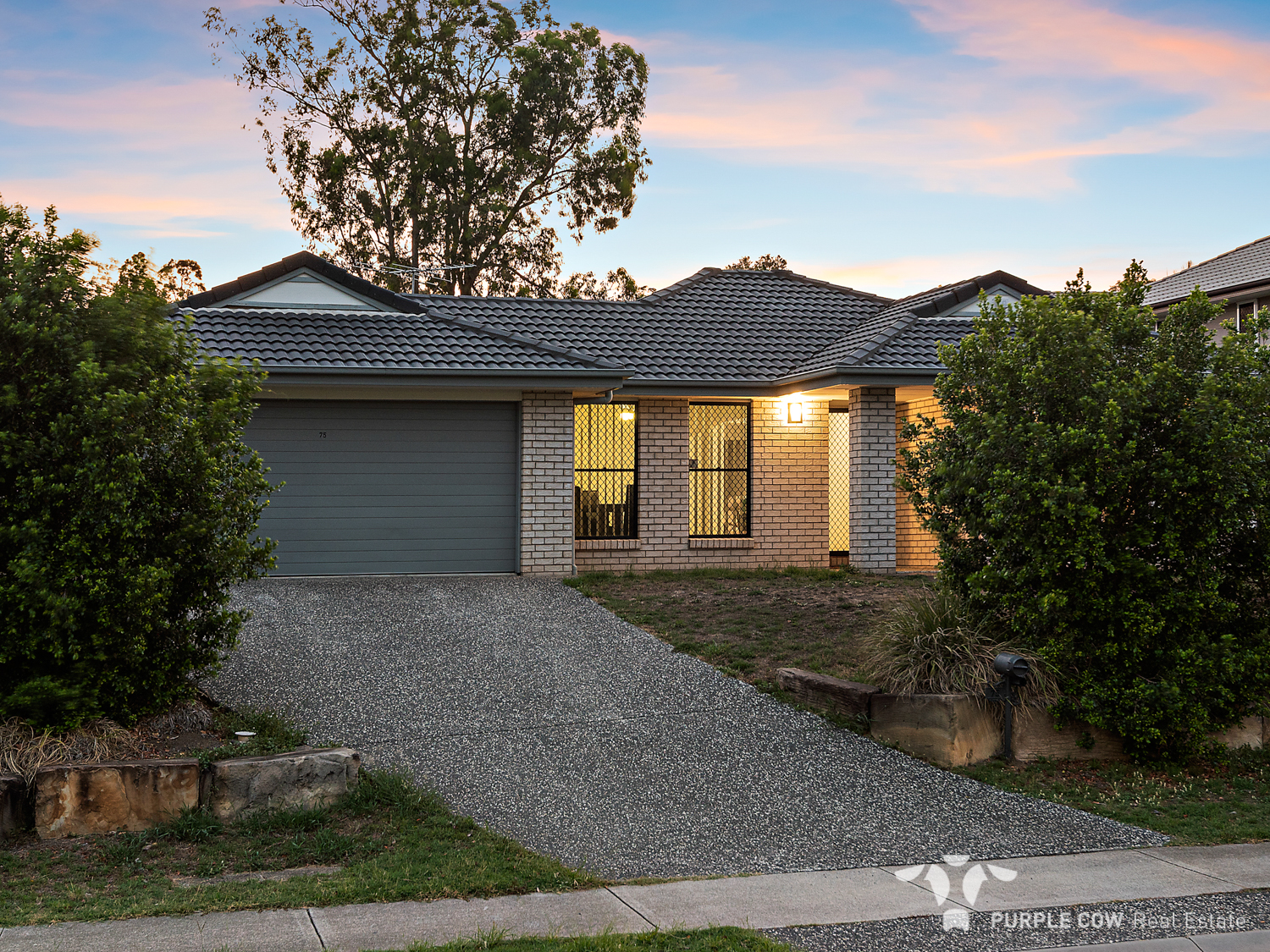 75 LAKES ENTRANCE DR, SPRINGFIELD LAKES, 4300