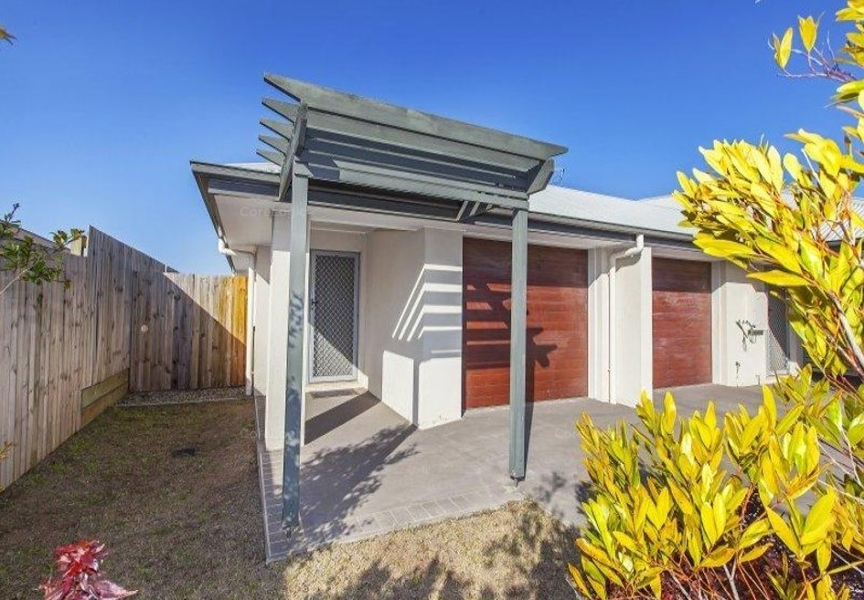 UNIT 1/7 KIRKWOOD TCE, SPRINGFIELD LAKES, 4300