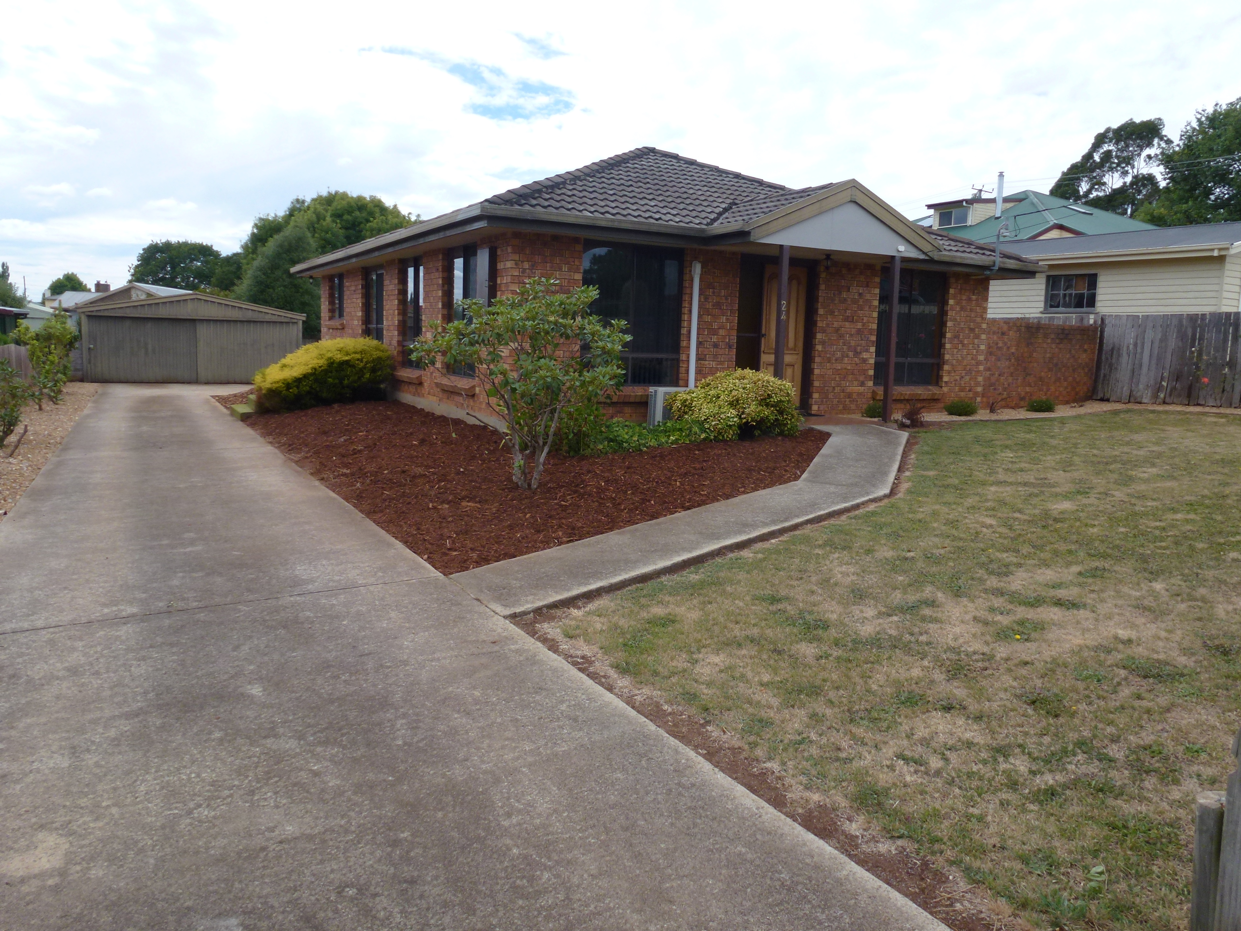 24 EAST BARRACK STREET, DELORAINE, 7304