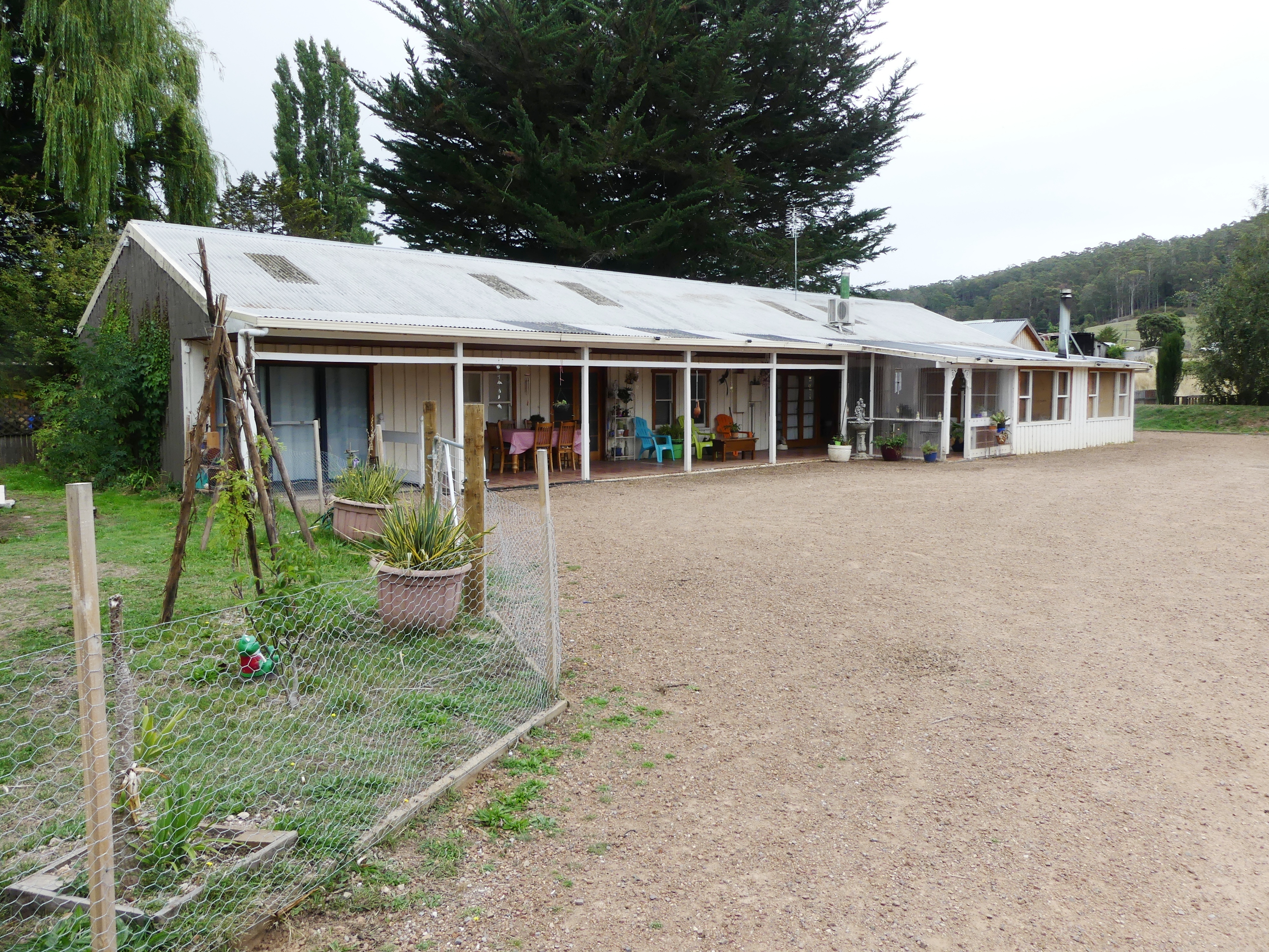 86 PIONEER DR, MOLE CREEK, 7304