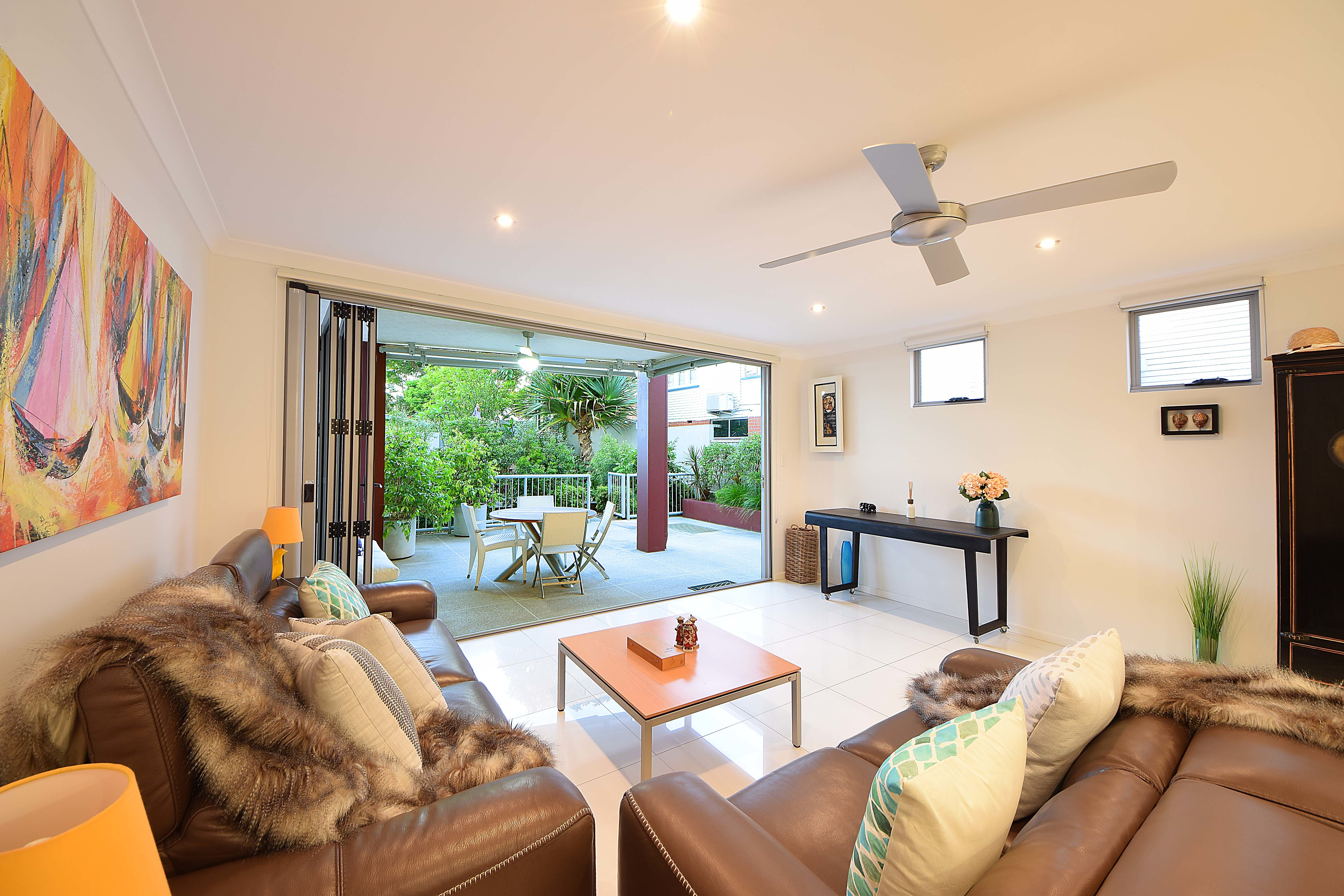 1/30 STEPHENS STREET, BURLEIGH HEADS, 4220