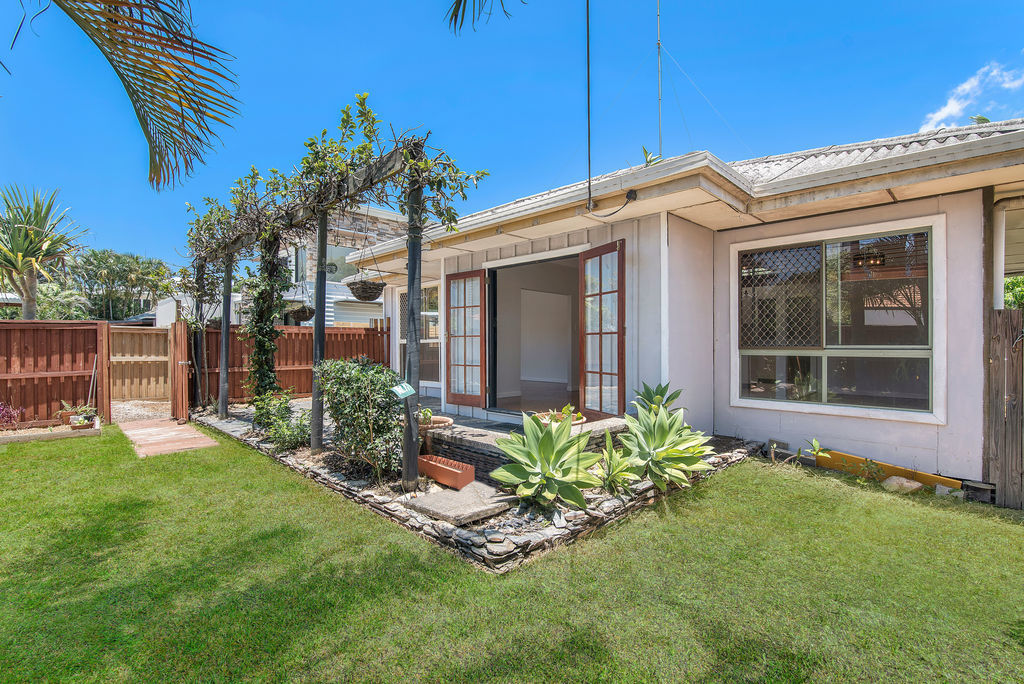 14 LEMANA LANE, BURLEIGH HEADS, 4220