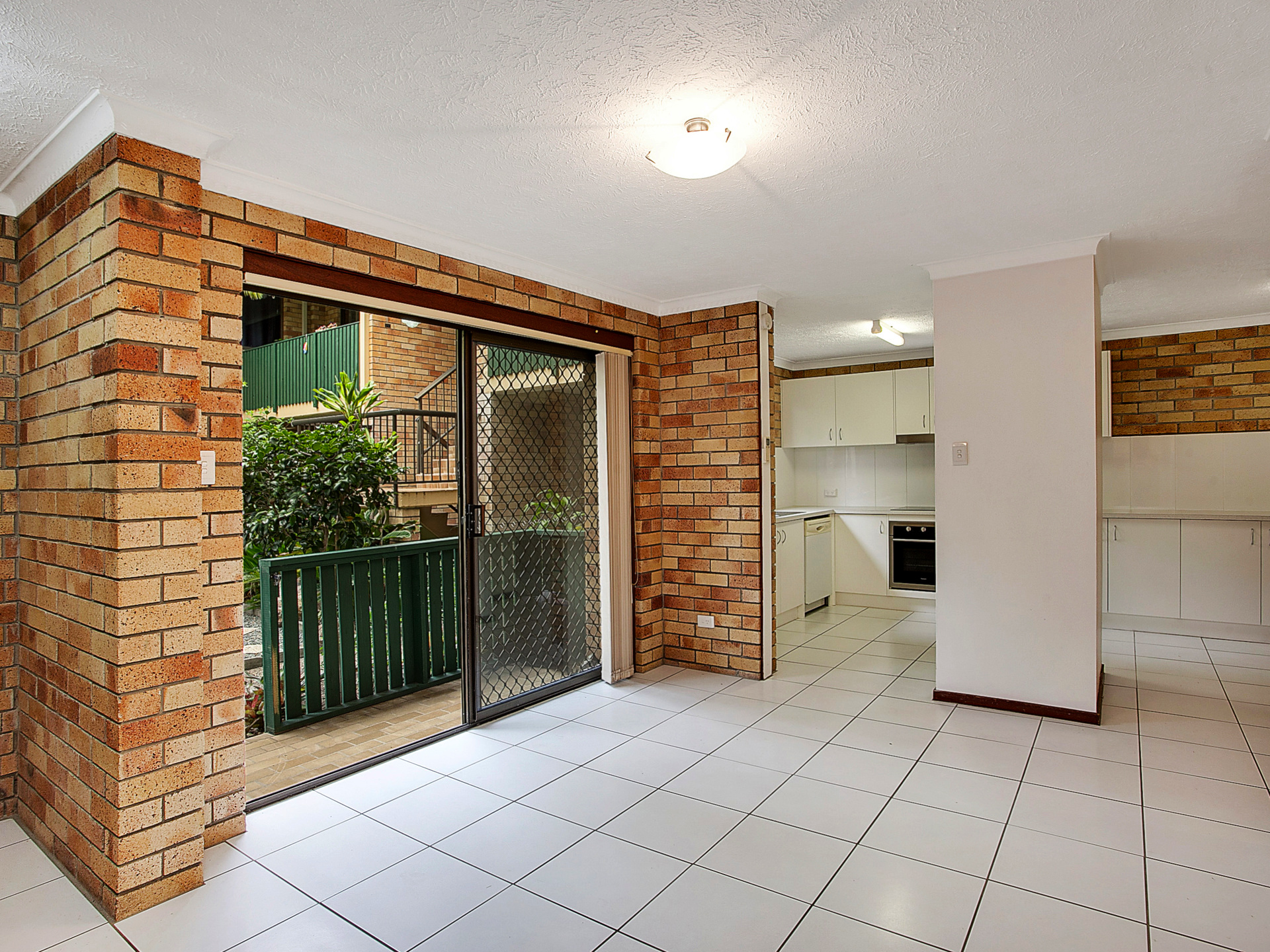 9/55 DUET DRIVE, MERMAID WATERS, 4218