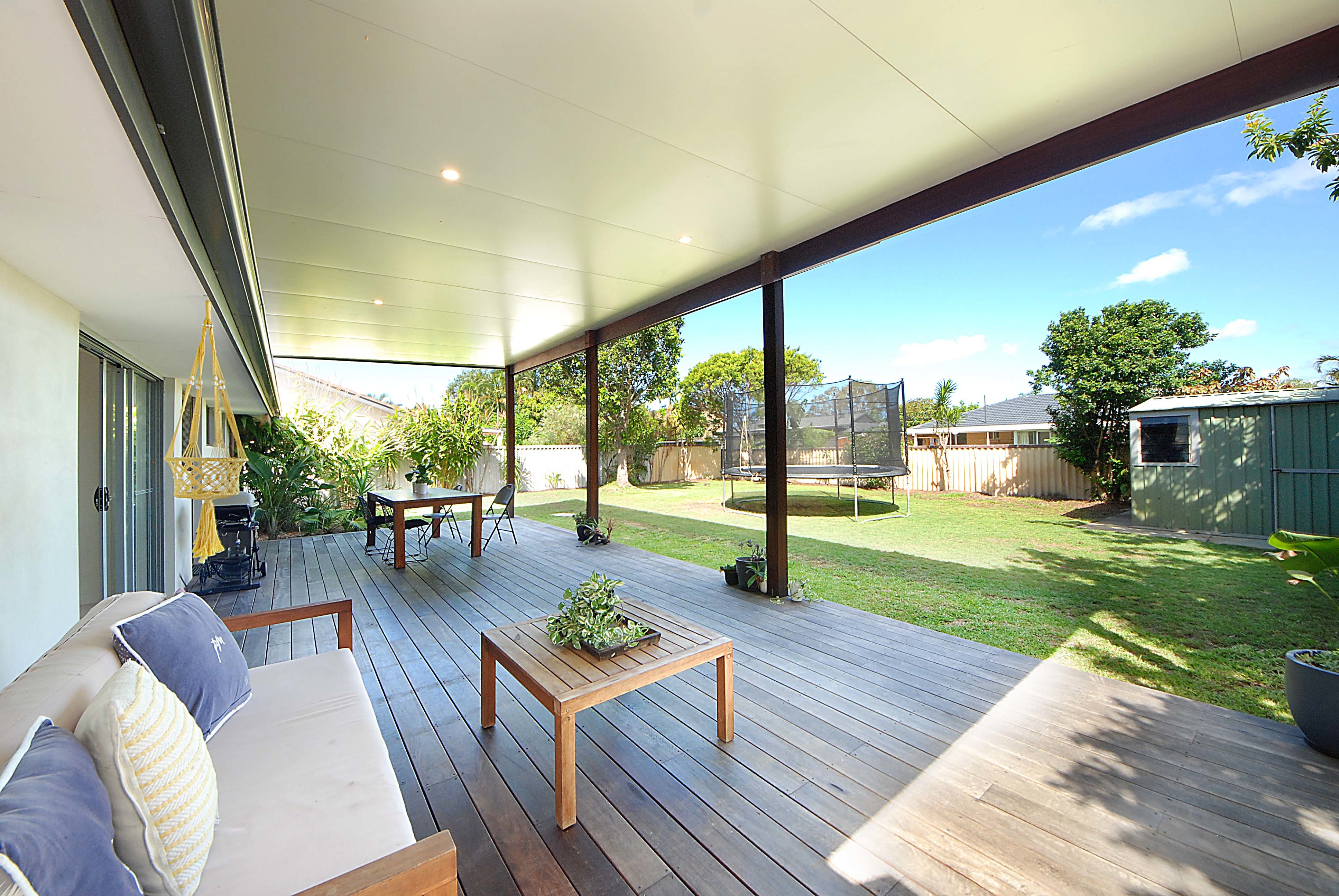 5 PITTA PLACE, BURLEIGH WATERS, 4220