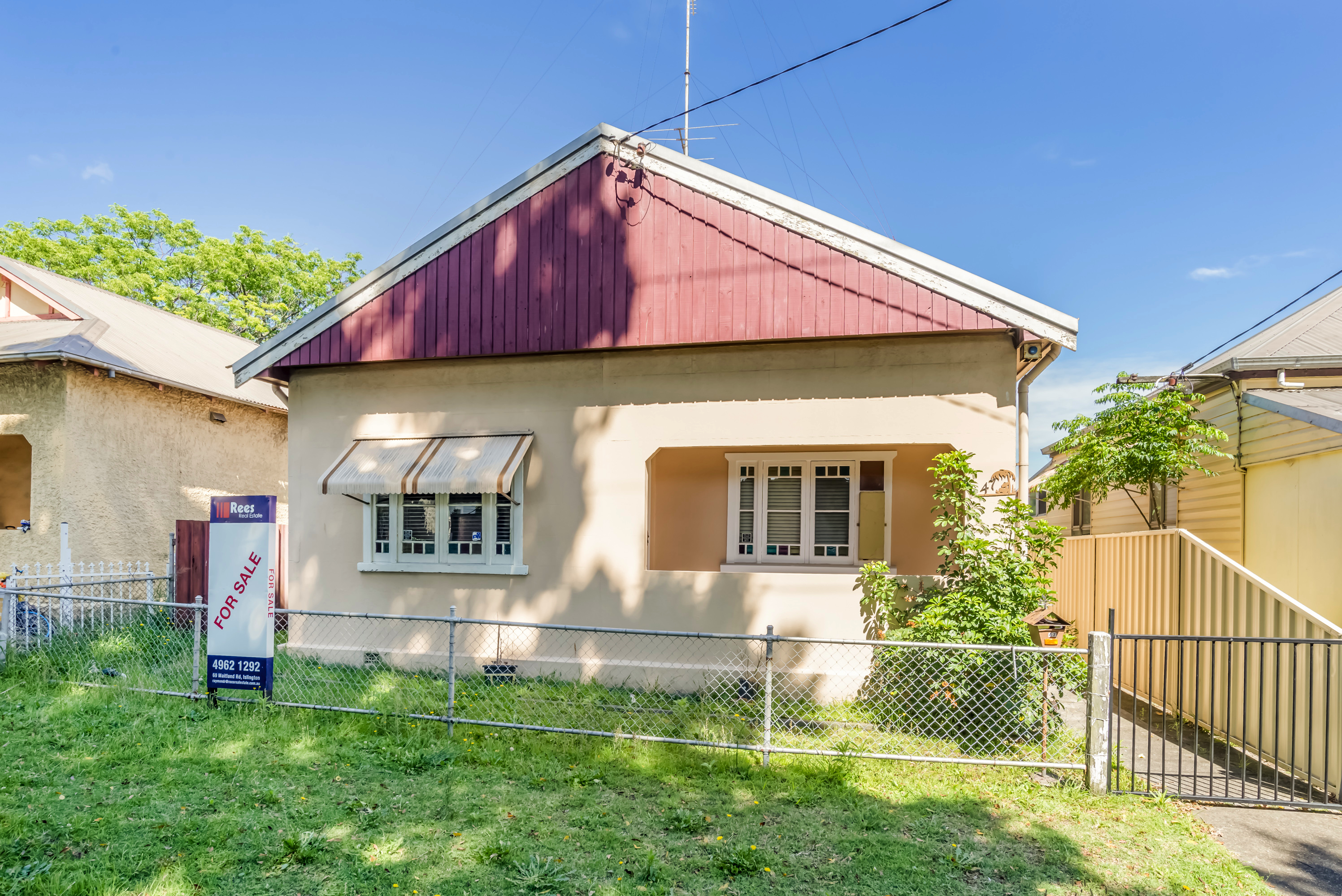 47 KINGS RD, TIGHES HILL, 2297