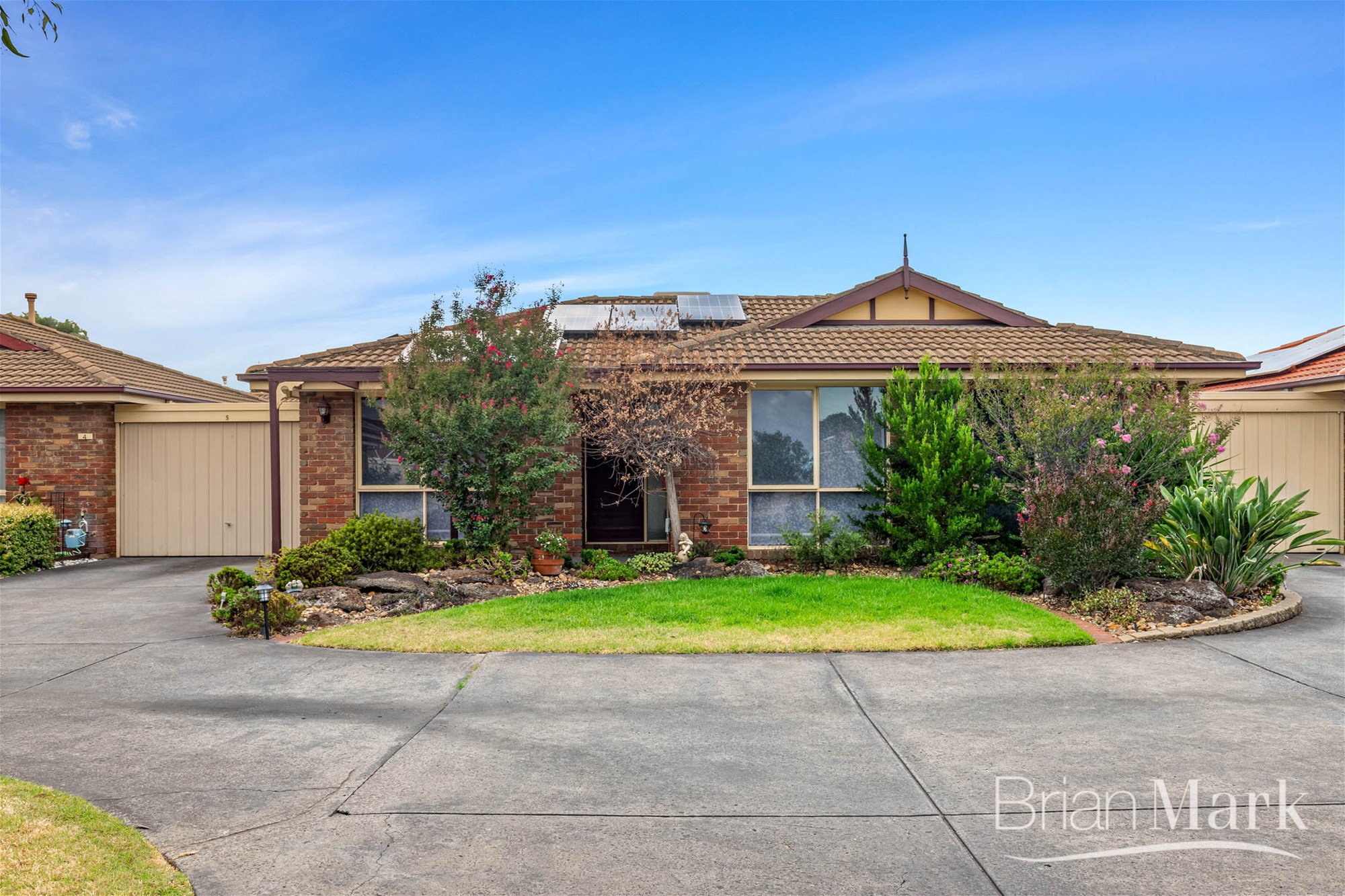 5 THE GLADES, HOPPERS CROSSING, 3029