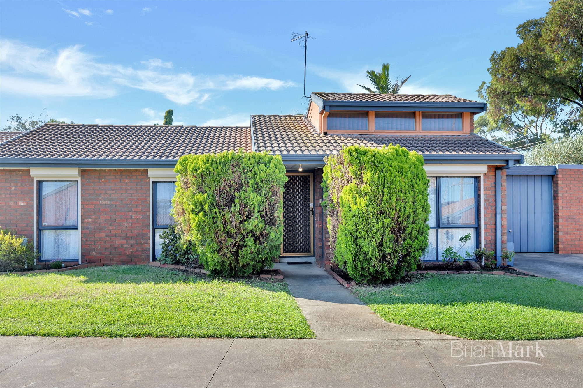 2/183 SHAWS ROAD, WERRIBEE, 3030