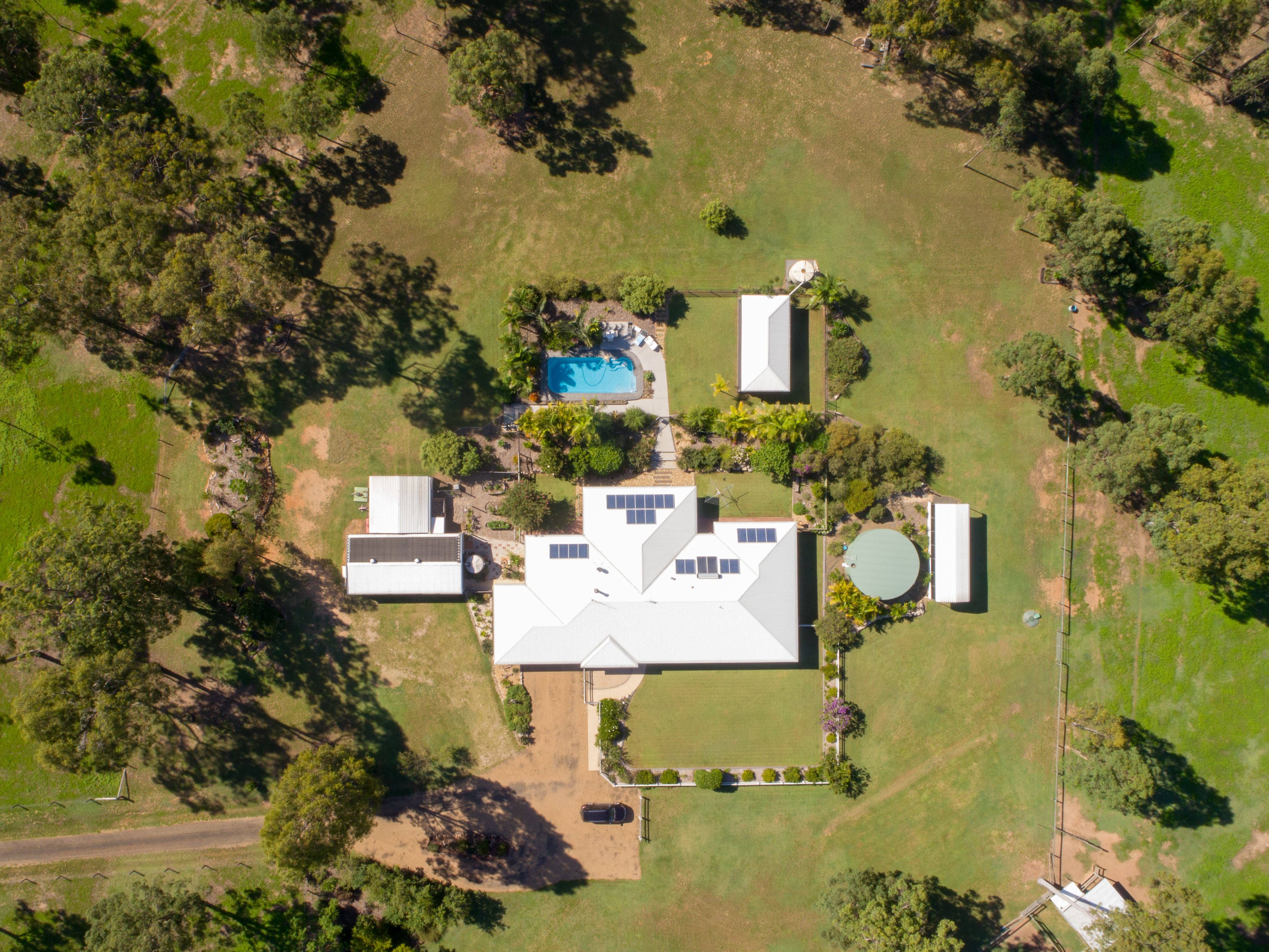 48 ESSEX COURT, MOUNT HALLEN, 4312