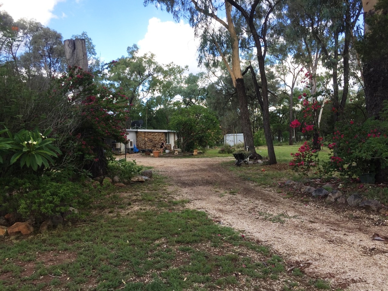 8 AVOCA AVE, THE GEMFIELDS, 4702