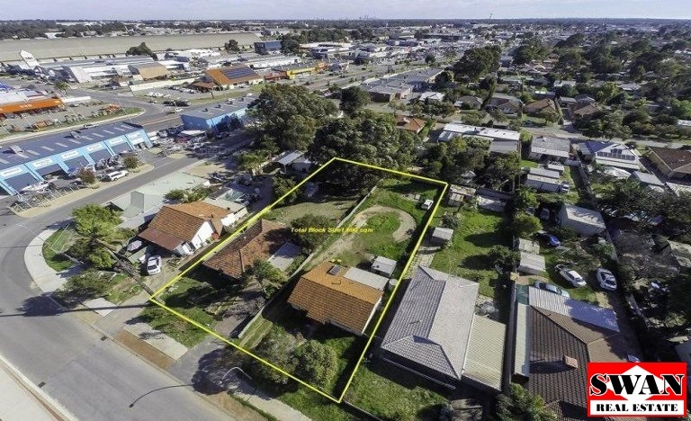 9&11 BEACONSFIELD AVENUE, MIDVALE, 6056