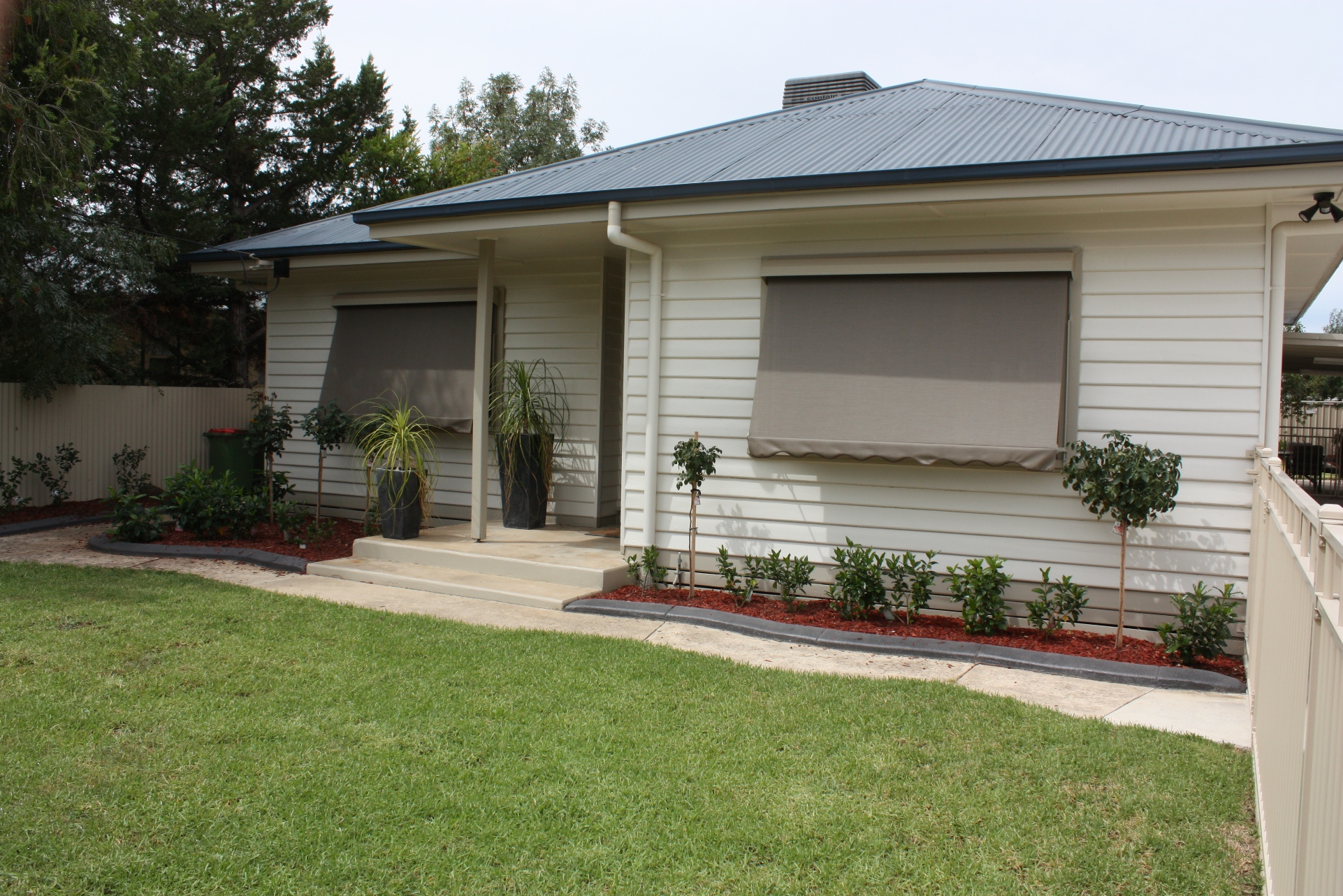 9 TOMKINS PARADE, BENALLA, 3672