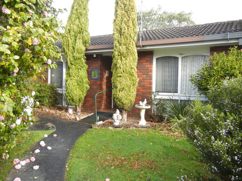 6 BANK PLACE, DROUIN, 3818