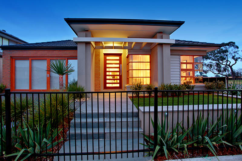 5  AARON COURT, DROUIN, 3818