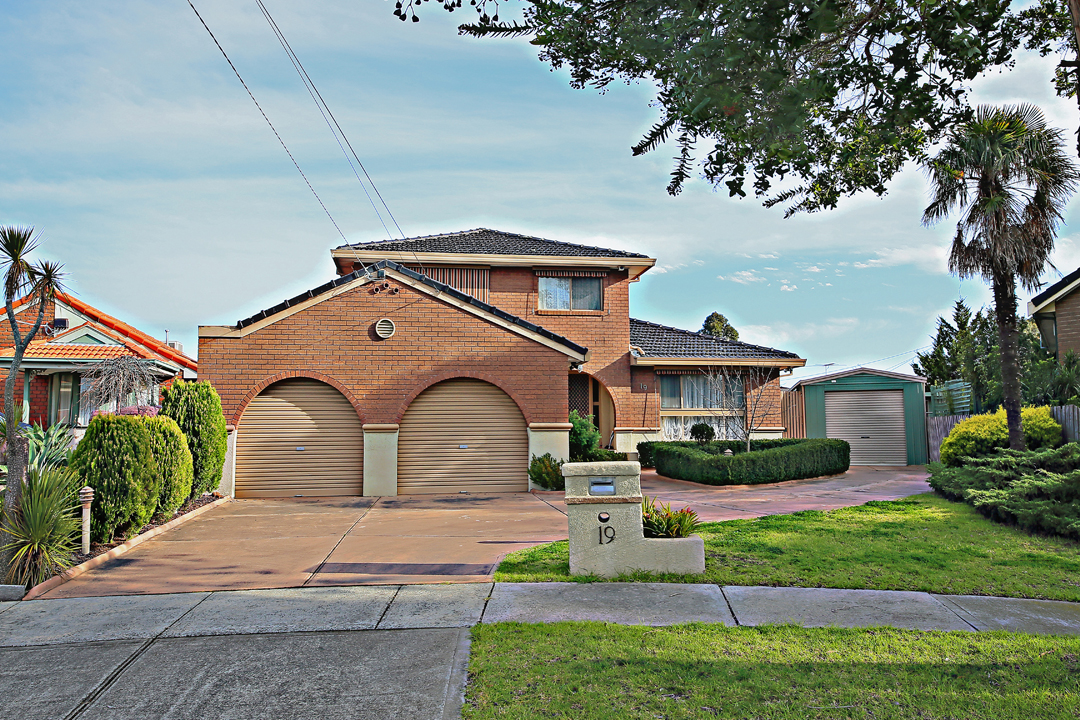 19 GIDGEE CT, KEILOR DOWNS, 3038