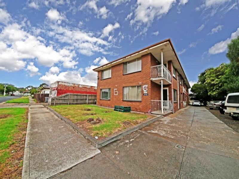 6 UNA STREET, SUNSHINE, 3020